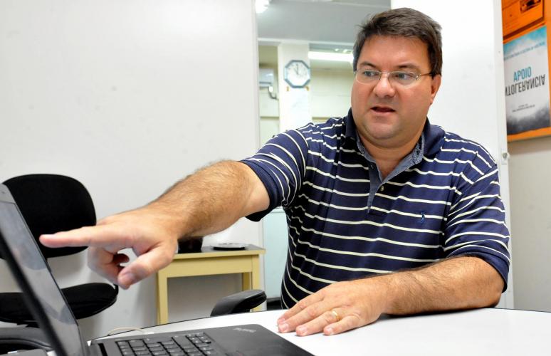 Professor Umberto Antonio Sesso Filho, do Departamento de Economia