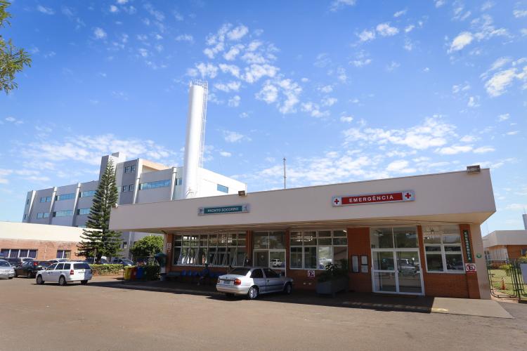 A reestruturação aconteceu em repartições às quais os serviços não podem ser paralisados e que realizam atendimento prioritário