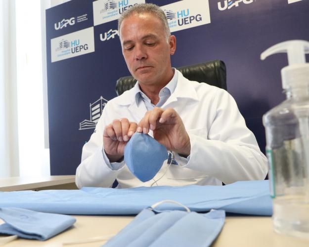 HU-UEPG desenvolve modelo de máscara para produção