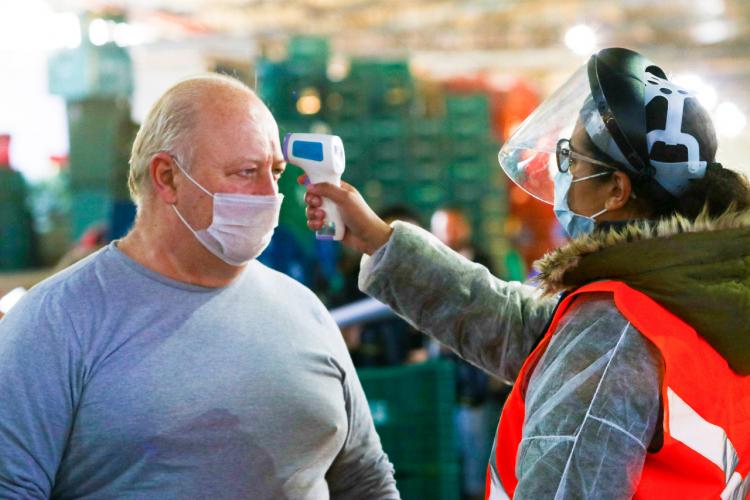 Atuação de bolsistas do Programa de Combate e Prevenção ao Coronavírus contribui para mudança de comportamento da população