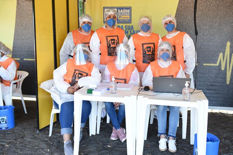 UENP coordena mutirão de saúde para caminhoneiros