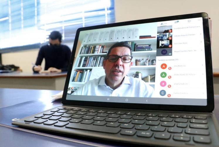 Residentes multiprofissionais iniciam atividades na UEPG