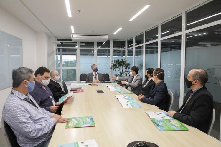 Unioeste e PTI seguem parceria histórica para o desenvolvimento regional