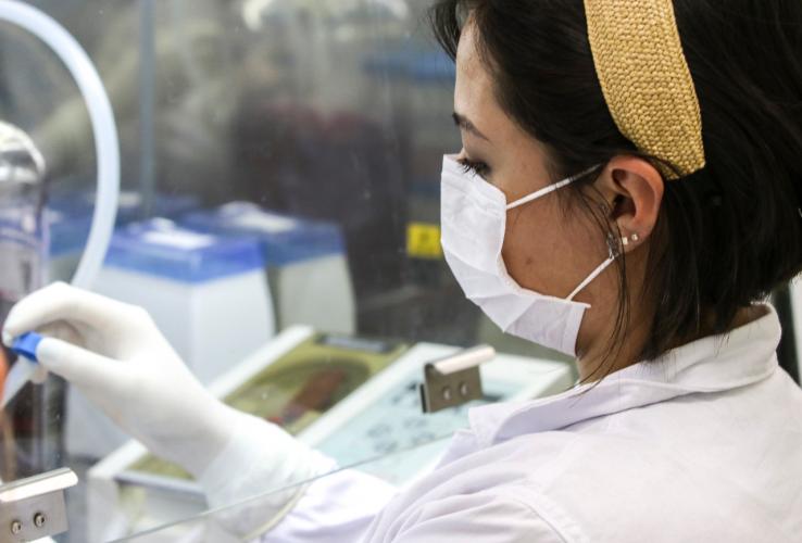 Edital para contração de profissionais e estudantes da saúde prevê 250 vagas