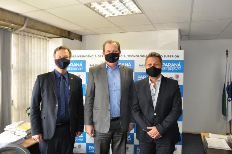 Seti recebe vista do novo reitor da UTPFR