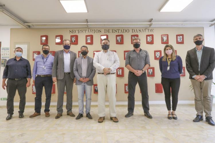 Sesa e Seti realizam reunião de trabalho com novos diretores do HU-UEPG