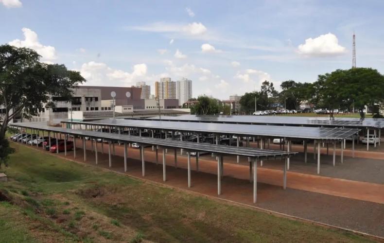 UEL usa algoritmos de Inteligência Artificial em usina fotovoltaica