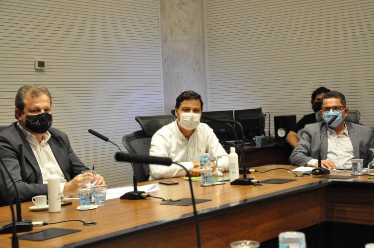 Paraná inicia atividades da Residência Técnica em Engenharia e Arquitetura