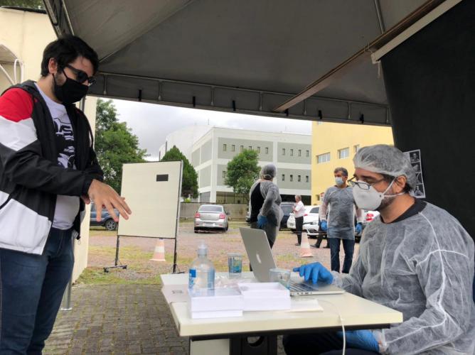 Servidores do Palácio das Araucárias poderão realizar testes de Covid-19 na próxima terça-feira