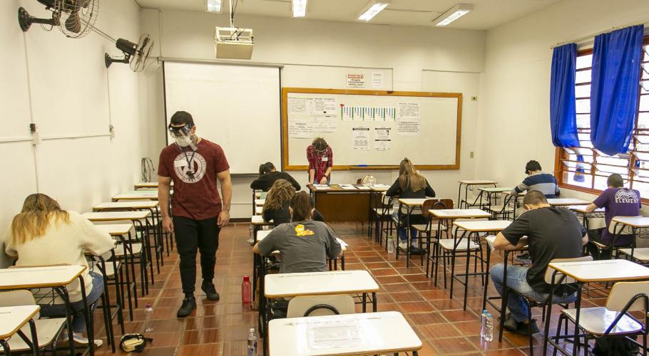 Gabarito provisório do Vestibular 2020 da UEM já está disponível