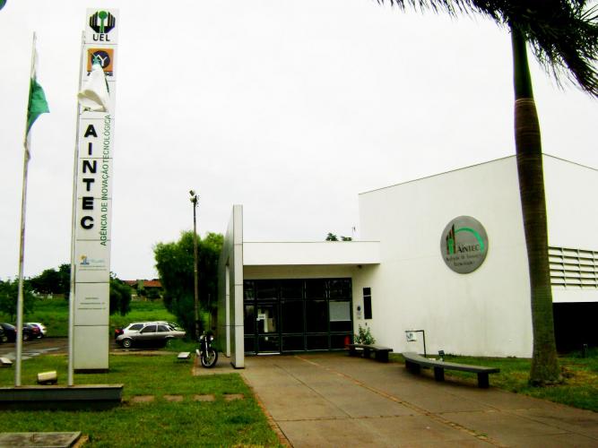 Paraná tem a maior aprovação em edital voltado à inserção de pesquisadores em empresas incubadas