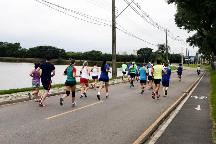 UEM mostra que educador físico melhora desempenho de corredores amadores