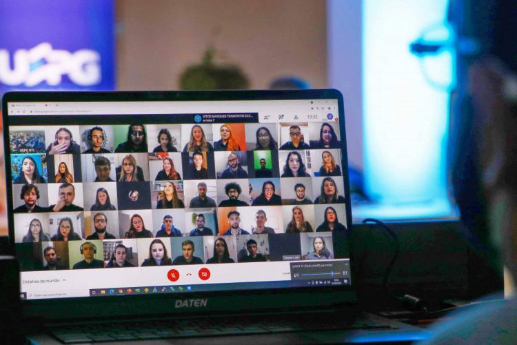 UEPG adquire versão plus de plataforma do Google para melhorar aulas remotas