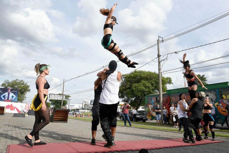 Edital da Cultura e UEL beneficia economia criativa com R$ 15,6 milhões em bolsas