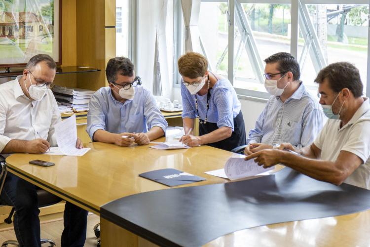 UEM terá laboratório de pesquisa que poderá desenvolver vacinas contra Covid-19 e outras doenças