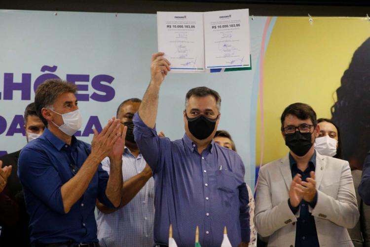 Autoridades em evento