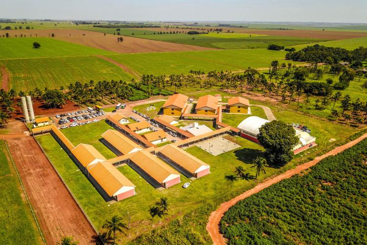 Governador inaugura Colégio Agrícola do Noroeste, referência para 35 municípios da região