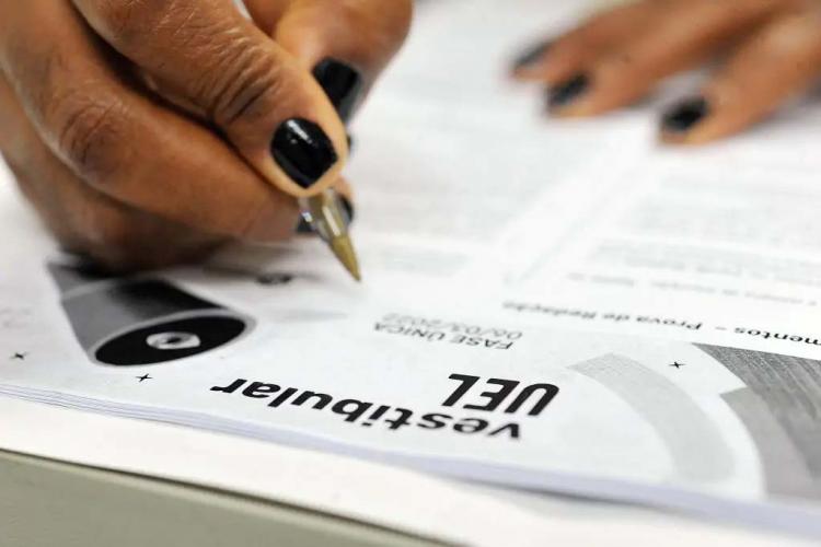 Pré-matrícula dos aprovados na 1ª convocação do Vestibular da UEL termina nesta terça