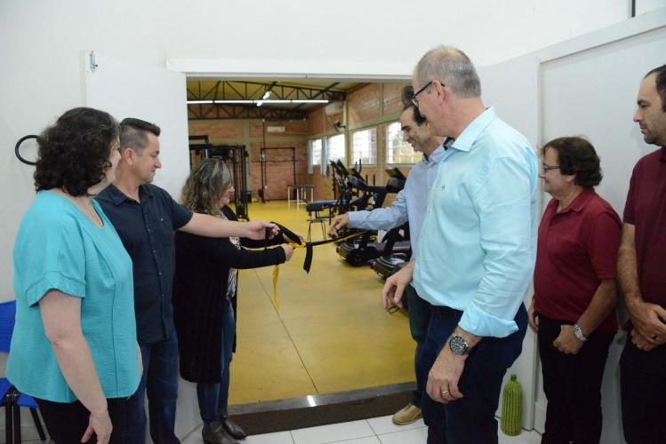 Clínica e Academia Escola de Educação Física da Unicentro recebe novos equipamentos