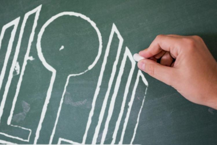 professor em sala de aula