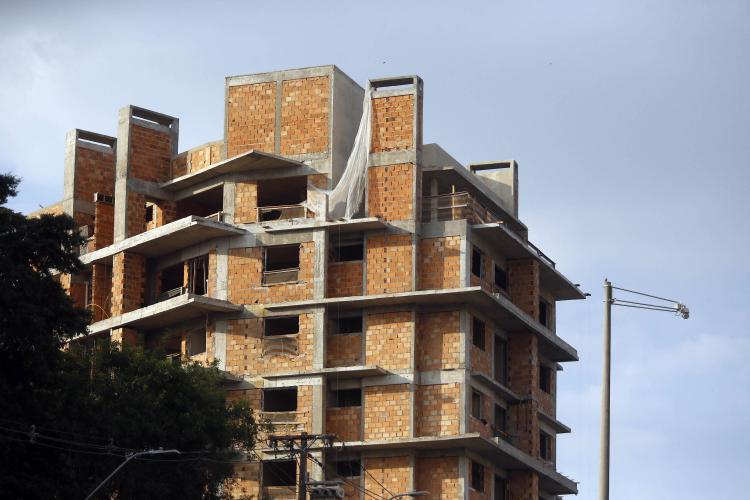 Pesquisa da UEM vai receber R$ 1 milhão para analisar uso do nióbio em construção civil