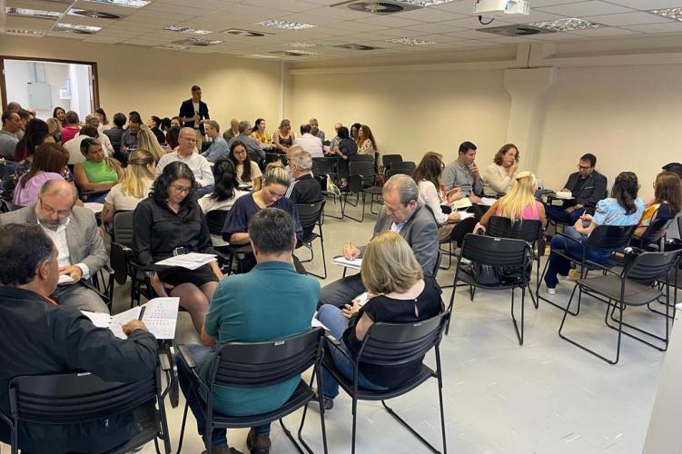 Paraná quer fortalecer economia baseada em conhecimento e fomento à pesquisa