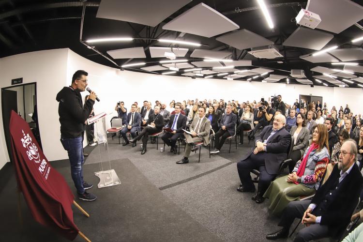 Paraná recebe primeiro Centro de Realidade Estendida em uma universidade do País