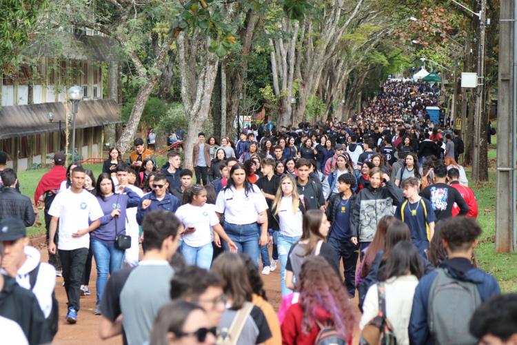 Feira das Profissões da UEL supera expectativas e registra 22 mil visitantes