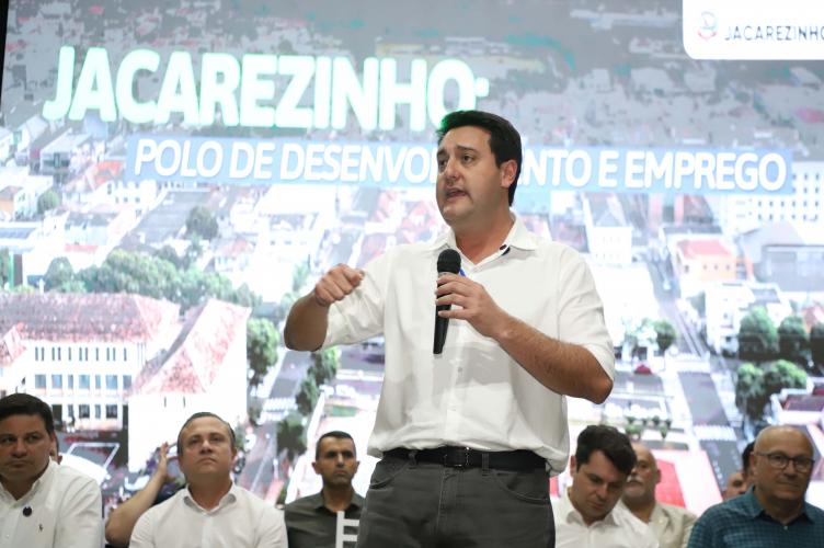 Com apoio do Estado, Jacarezinho alcança R$ 1 bilhão em investimentos privados