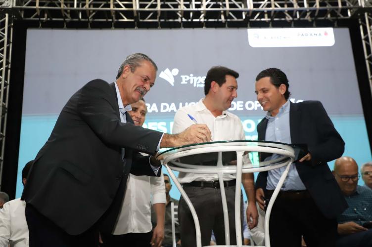 Com apoio do Estado, Jacarezinho alcança R$ 1 bilhão em investimentos privados