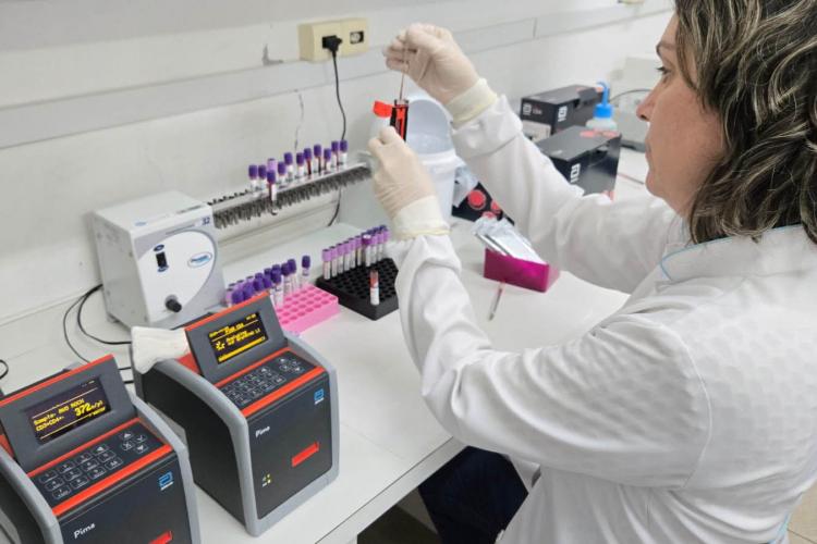 Referência em diagnóstico de HIV, Lepac da UEM realizou mais de 11 mil exames em 2024