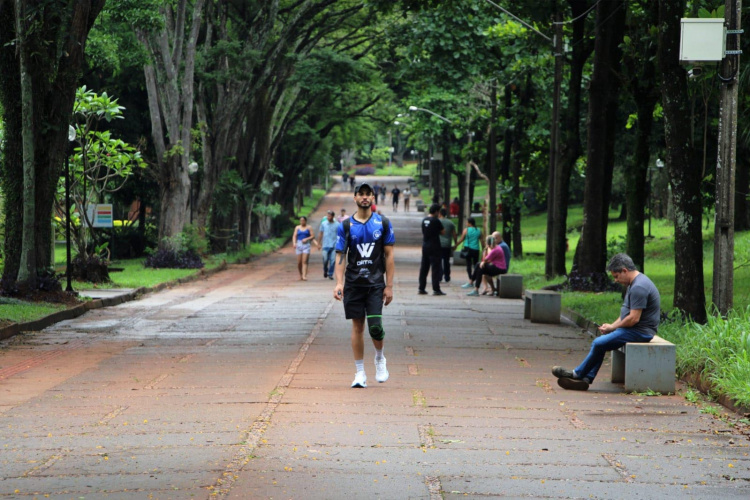 UEL oferta 168 vagas remanescentes para portadores de diploma de curso superior