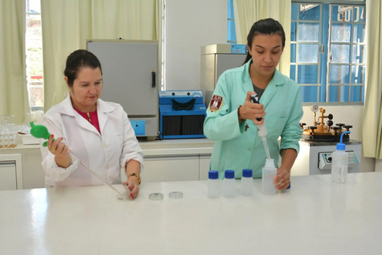 Acadêmicos e pesquisadores da Unicentro já desenvolveram 16 mil pesquisas