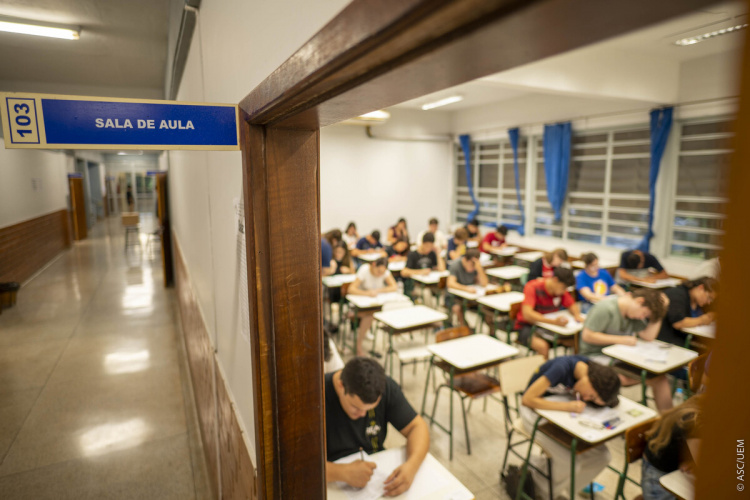 Programa que apoia alunos da UEM em áreas estratégicas completa 10 anos