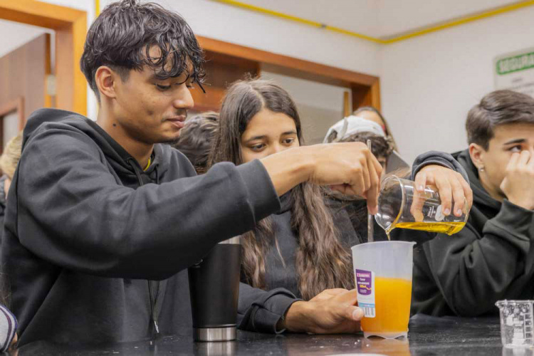 Governo do Paraná amplia oferta de cursos de graduação nas universidades estaduais