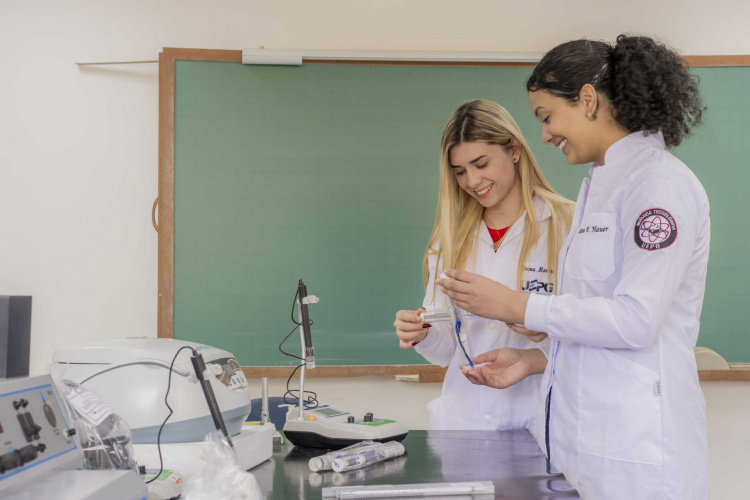 Conexão com o setor produtivo: veja como o Paraná chegou no pódio nacional da inovação