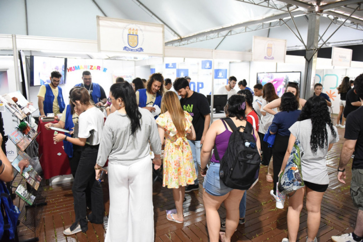 UENP participará do Paraná Faz Ciência 2025 com a apresentação de 12 projetos