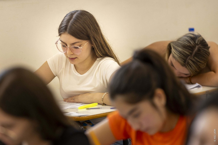 Processo de Avaliação Seriada da UEM tem 23,5 mil inscrições; veja a concorrência dos cursos