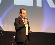 No encontro de capacitação Governo 5.0, em Foz do Iguaçu, o superintendente da Seti, Aldo Bonna, citou exemplos de como o órgão pode auxiliar as prefeituras municipais.