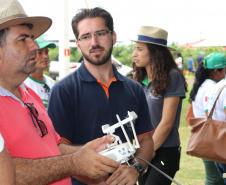 Unioeste lança drone para pulverização agrícola