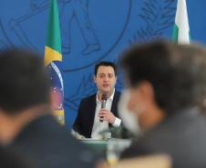 Governo libera quase R$ 1 milhão para projeto da UEL de pesquisa da seda