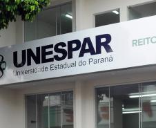 Prédio da reitoria da Unespar