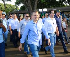 Governador conhece projeto de alimentação do futuro desenvolvido em Londrina