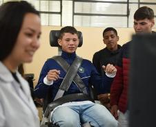 Primeira Feira de Profissões da UENP reúne mais de 3 mil estudantes