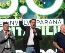 Governador defende expansão das políticas de sustentabilidade em encontro com prefeitos