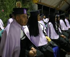 Em cerimônia inédita em terra demarcada, Unicentro forma 1ª turma de Pedagogia Indígena