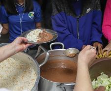 Líder nacional em alimentos orgânicos, Paraná investe para ampliar produção e consumo