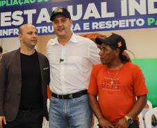 Governador inaugura obra de ampliação do maior colégio indígena do Paraná