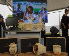 Governador inaugura obra de ampliação do maior colégio indígena do Paraná