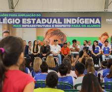 Governador inaugura obra de ampliação do maior colégio indígena do Paraná